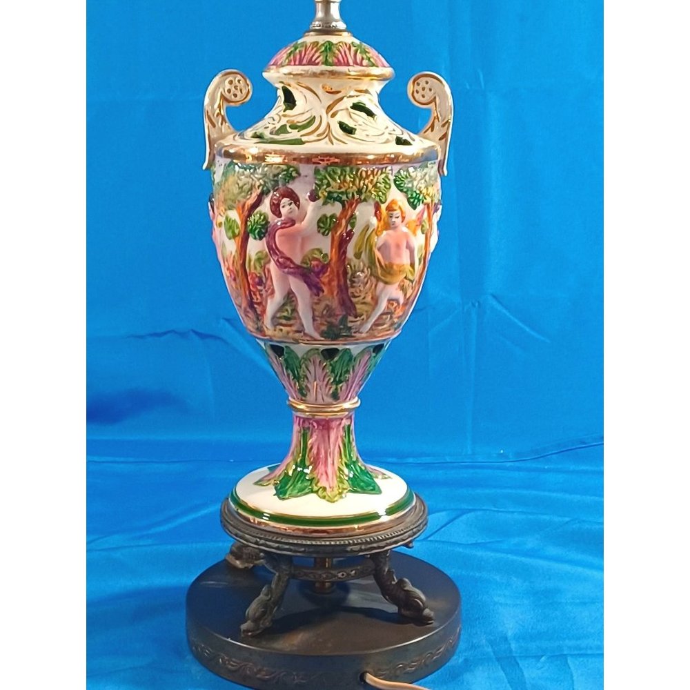 Vintage Capodimonte Amphora Vase Gilt Putti  Cherub Angels Garden of Eden Lamp - Picture 2 of 10